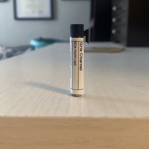Bdk Gris charnel 1mL sample